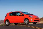 Toyota Prius C 2011 года